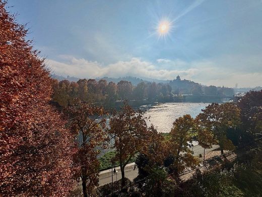 Appartement in Turijn, Torino