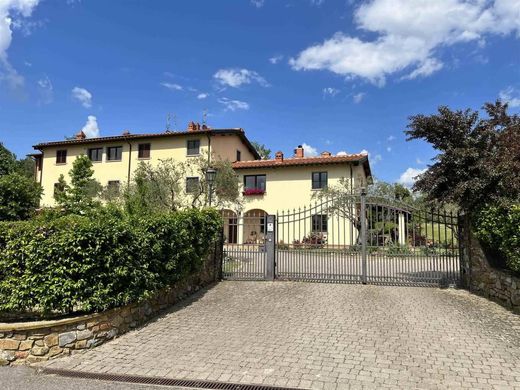 Villa in Terranuova Bracciolini, Province of Arezzo