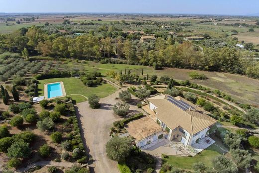 Villa in Montalto di Castro, Provincia di Viterbo