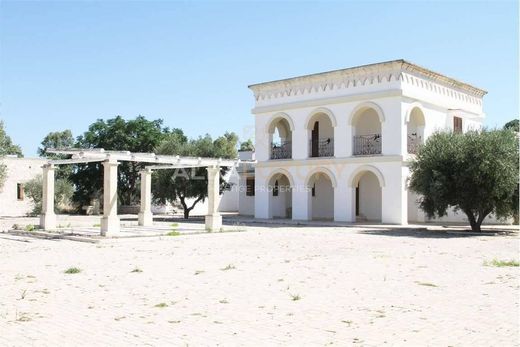 Villa in Lecce, Provincia di Lecce