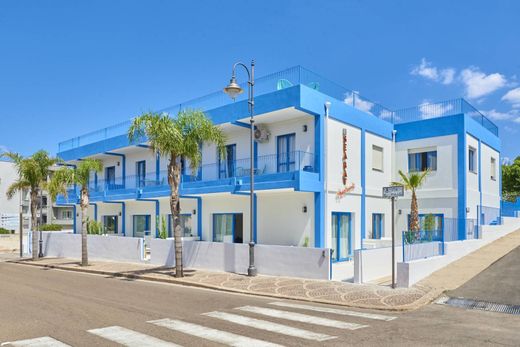 Complexos residenciais - Golfo Aranci, Provincia di Sassari