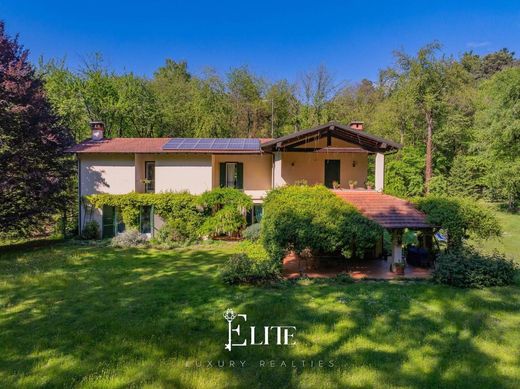 Villa in Cadrezzate, Provincia di Varese