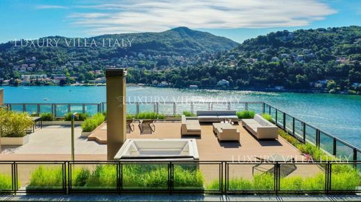 Penthouse in Como, Provincia di Como