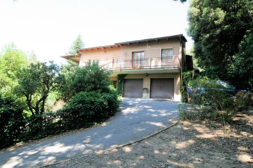 Villa Montemurlo, Prato ilçesinde