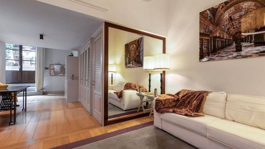 Appartement in Florence, Province of Florence