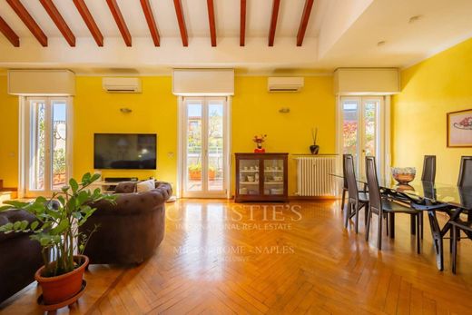 Penthouse Milano, Milano ilçesinde