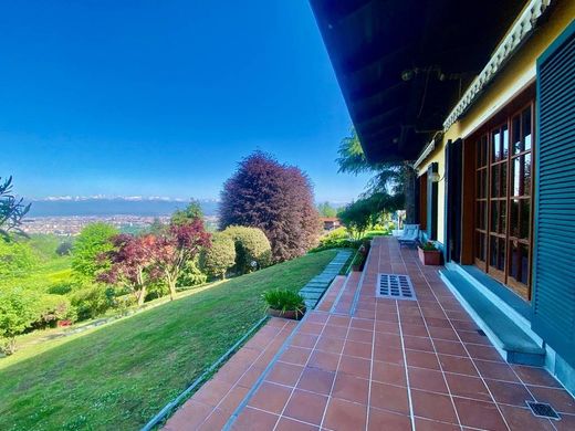 Villa in Turin, Piemont