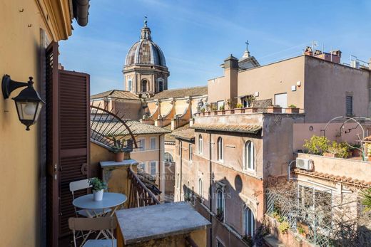 Ρετιρέ σε Ρώμη, Lazio