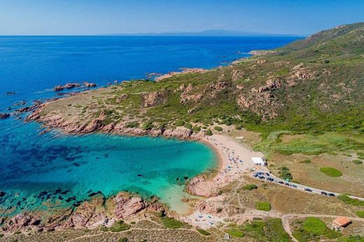 Villa in Trinità d'Agultu e Vignola, Provincia di Sassari