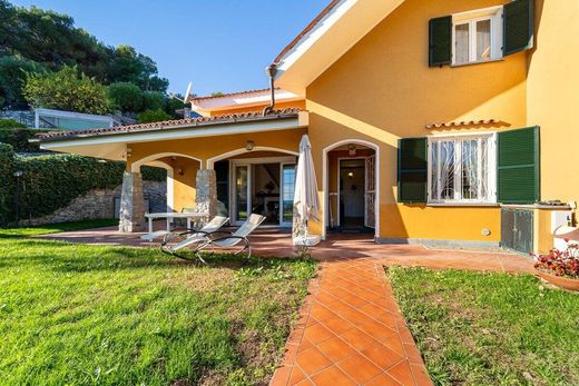 Villa in Andora, Provincia di Savona