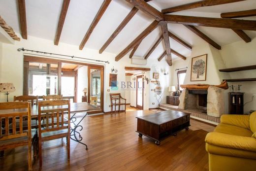 Villa in Loiri Porto San Paolo, Provincia di Sassari
