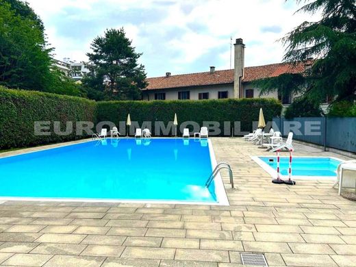 Appartamento a Milano, Lombardia