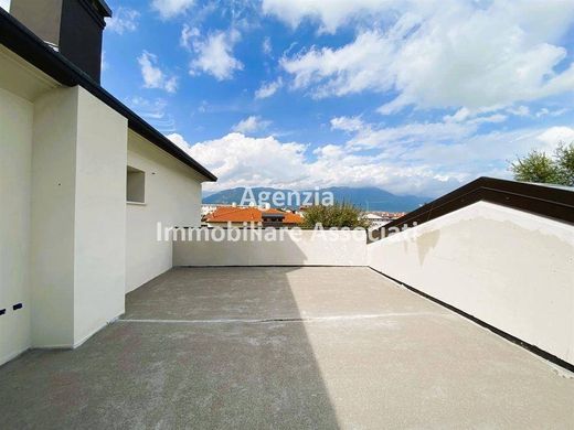 Penthouse in Bassano del Grappa, Provincia di Vicenza