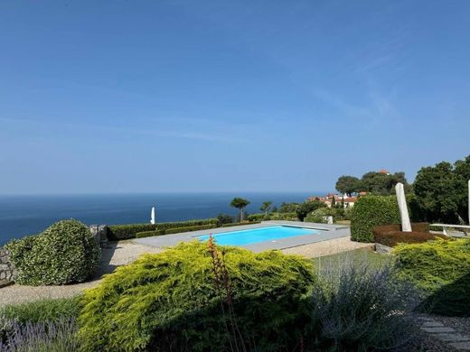 Villa - Trieste, Friuli Venezia Giulia