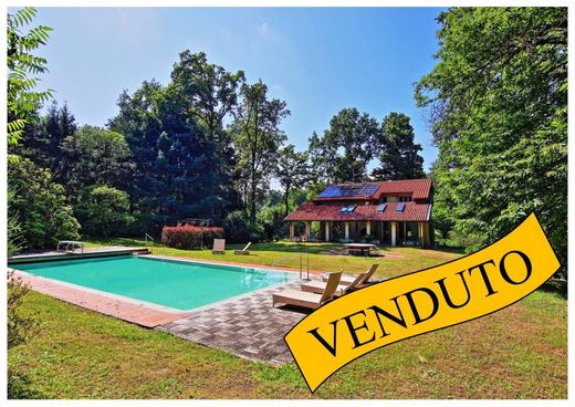 Βίλα σε Agrate Conturbia, Provincia di Novara