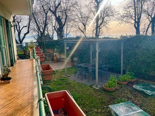 Apartment in Naples, Campania