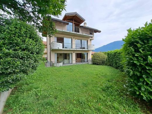 Villa in Cremia, Provincia di Como
