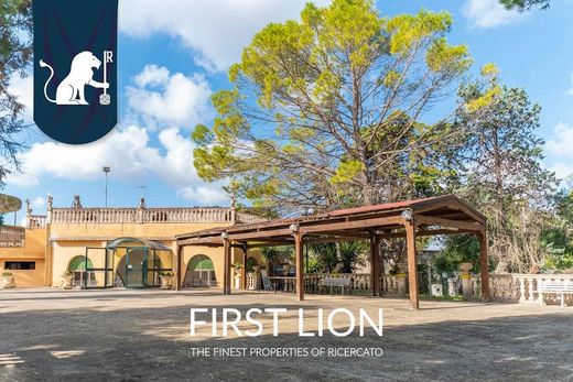 Villa - Oria, Provincia di Brindisi