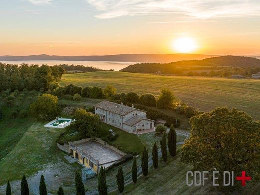 Загородный Дом, Озеро Больсена, Provincia di Viterbo