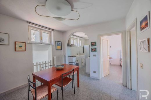 Penthouse à Volterra, Pise