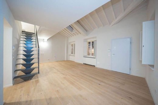 Piso / Apartamento en Parma, Provincia di Parma