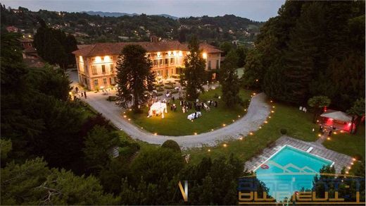 Villa in Sirtori, Provincia di Lecco