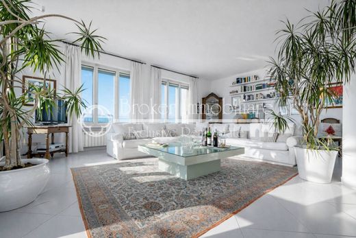 Пентхаус, Виареджио, Provincia di Lucca