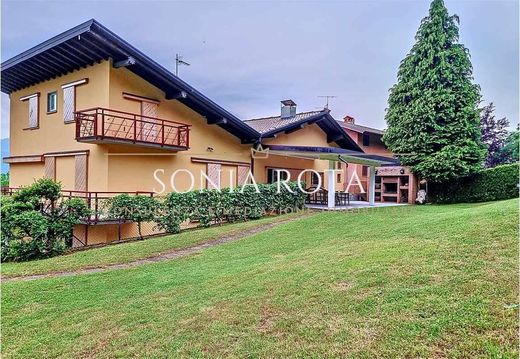 Country House in Clusone, Provincia di Bergamo