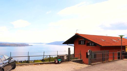 Apartment / Etagenwohnung in Ghiffa, Verbania