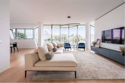 Apartment / Etagenwohnung in Mailand, Lombardei