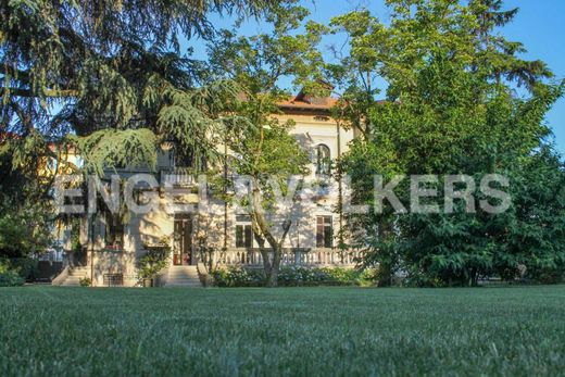 Villa - Gallarate, Provincia di Varese