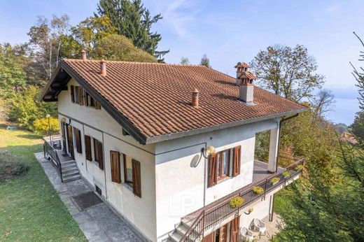 Luxury home in Massino Visconti, Provincia di Novara
