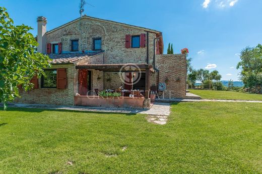 Country House in Chiusi, Province of Siena