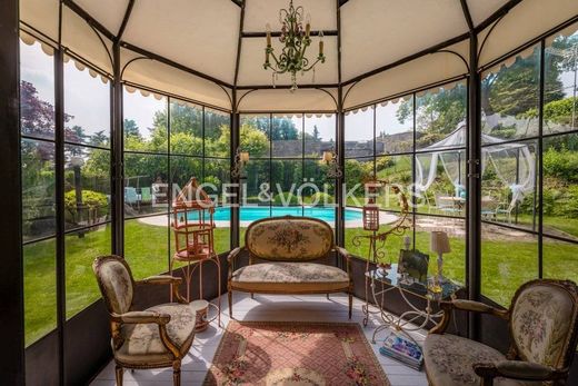 Villa in Guanzate, Provincia di Como