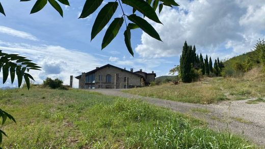 Köy evi Travo, Piacenza ilçesinde