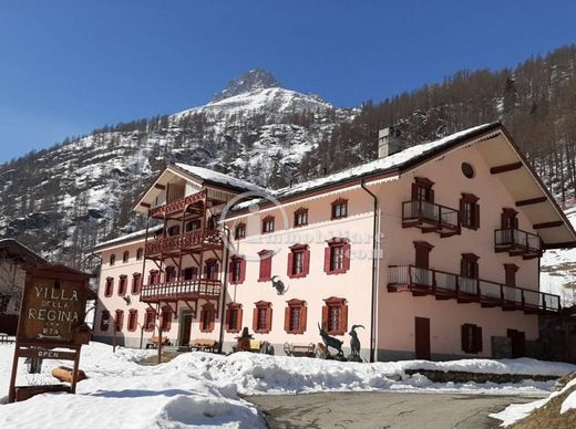Квартира, Gressoney-La-Trinitè, Valle d'Aosta