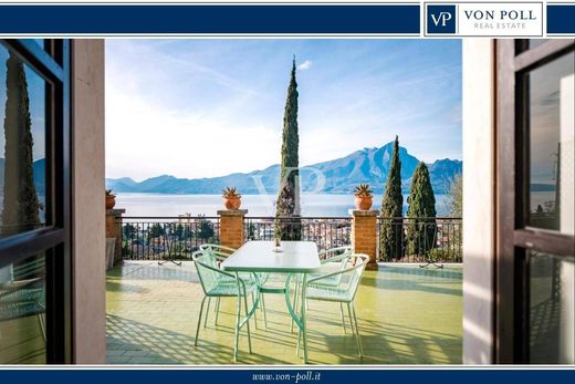 Villa in Torri del Benaco, Provincia di Verona