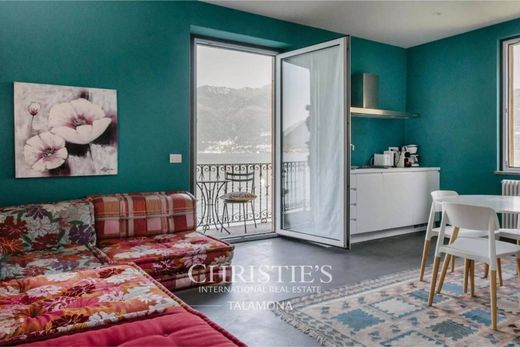 Appartamento a Brezzo di Bedero, Varese