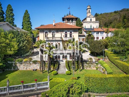Villa - Marchirolo, Provincia di Varese