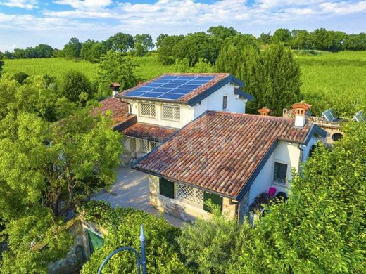 Villa in Lonato, Provincia di Brescia