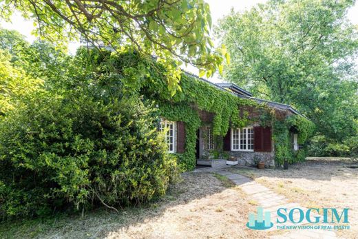 Villa - Inverigo, Provincia di Como