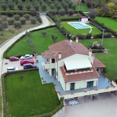 Villa a Massignano, Ascoli Piceno