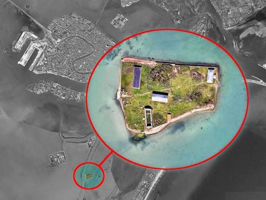 أرض ﻓﻲ البندقية, Provincia di Venezia