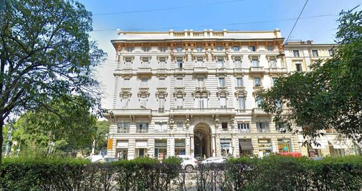 Bureau à Milan, Lombardie