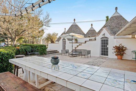 Kɪr evi Castellana, Bari ilçesinde