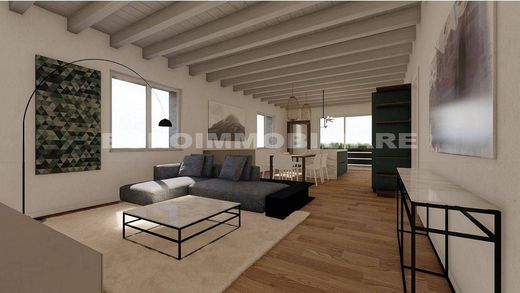 Penthouse in Gussago, Provincia di Brescia