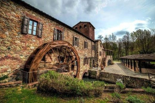 Country House in Chiusdino, Province of Siena