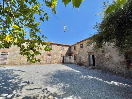 Загородный Дом, Quarrata, Provincia di Pistoia