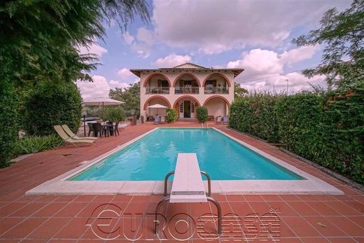 Villa Perugia, Perugia ilçesinde