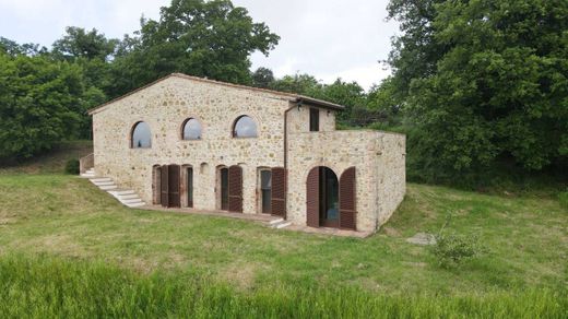 Country House in Casole d'Elsa, Province of Siena